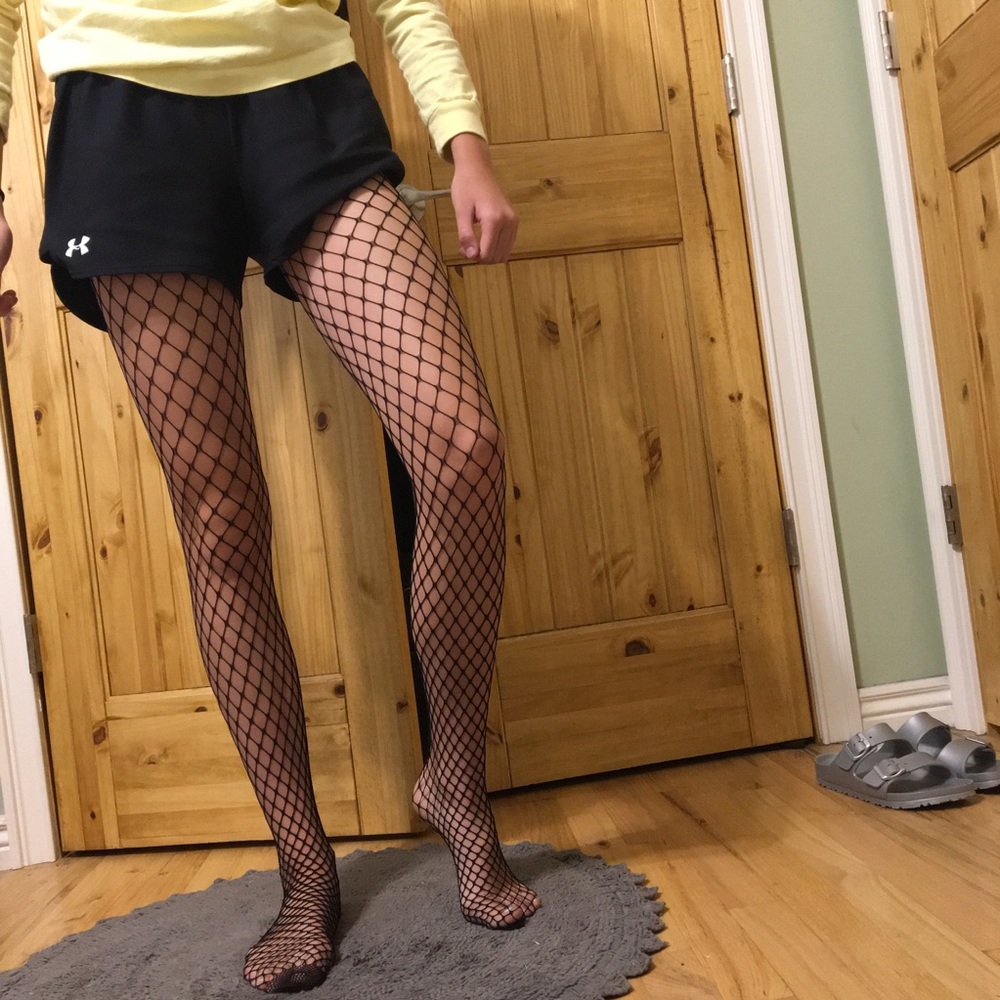 One size fits all Fishnet leggings